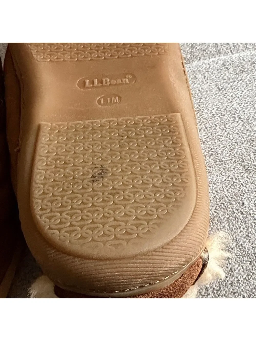 L.L. Bean Chestnut Suede Shearling Moccasin Slippers Men’s 11